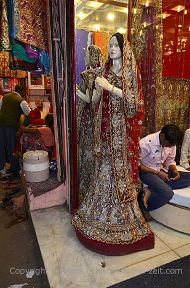 09 Bazaar-Walk,_Jaipur_DSC5310_b_H600